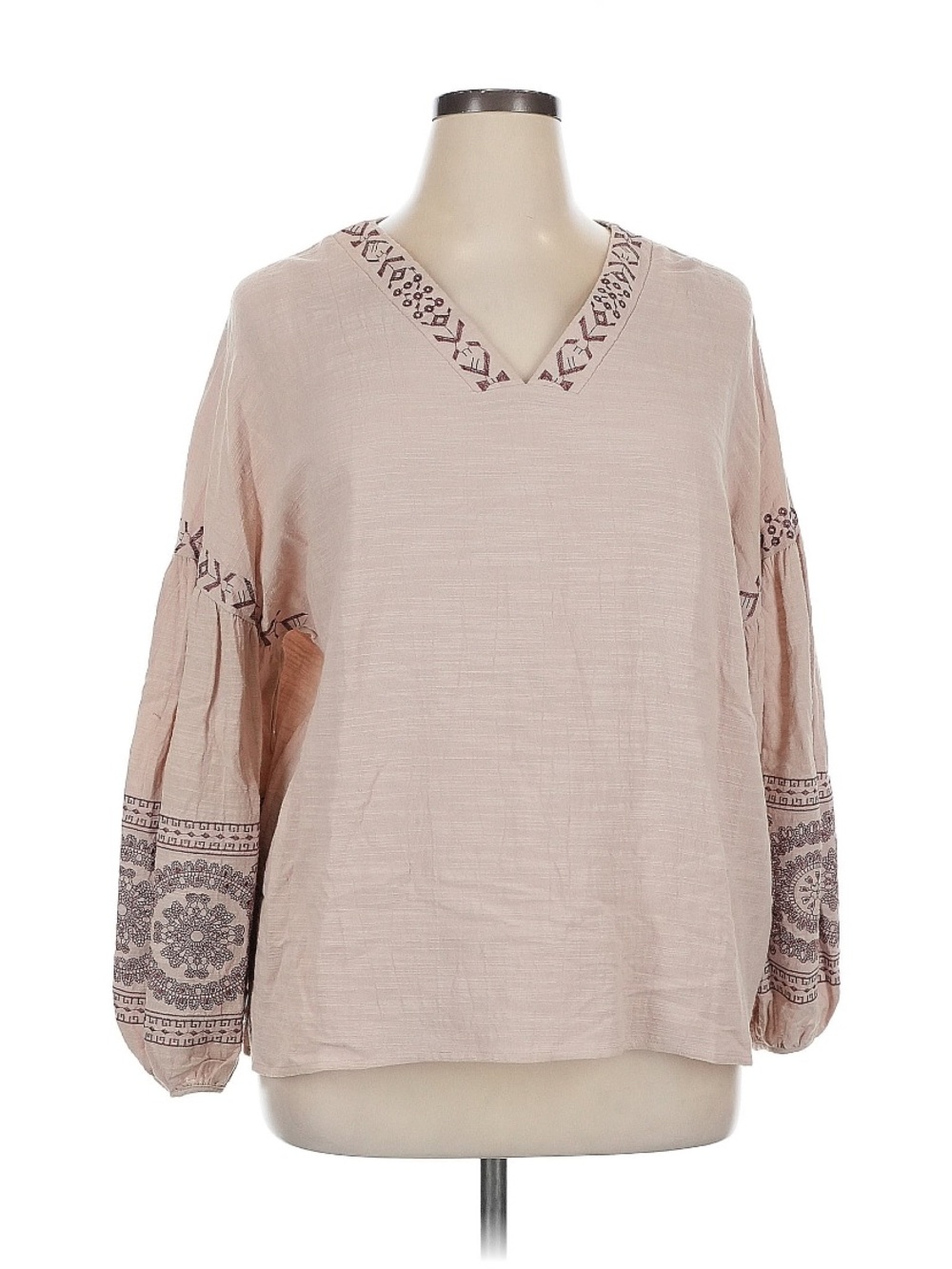 easel Blush Pink Embroidered V-Neck Tunic